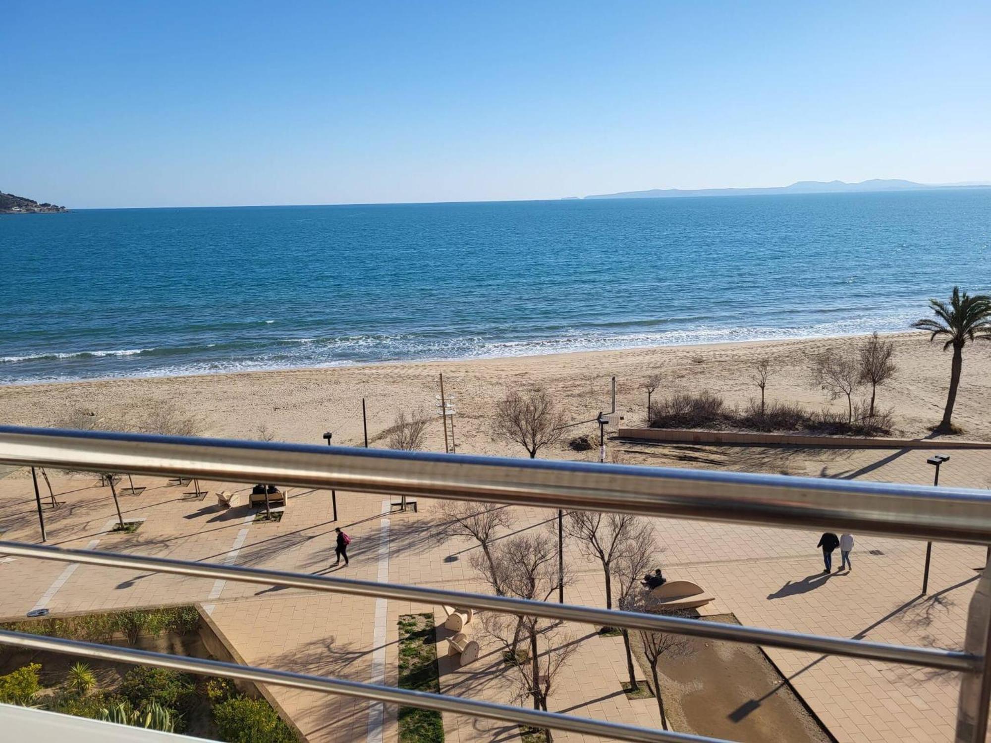 Apartamento Primera Linea Roses Con Vistas Al Mar Av-09 Экстерьер фото